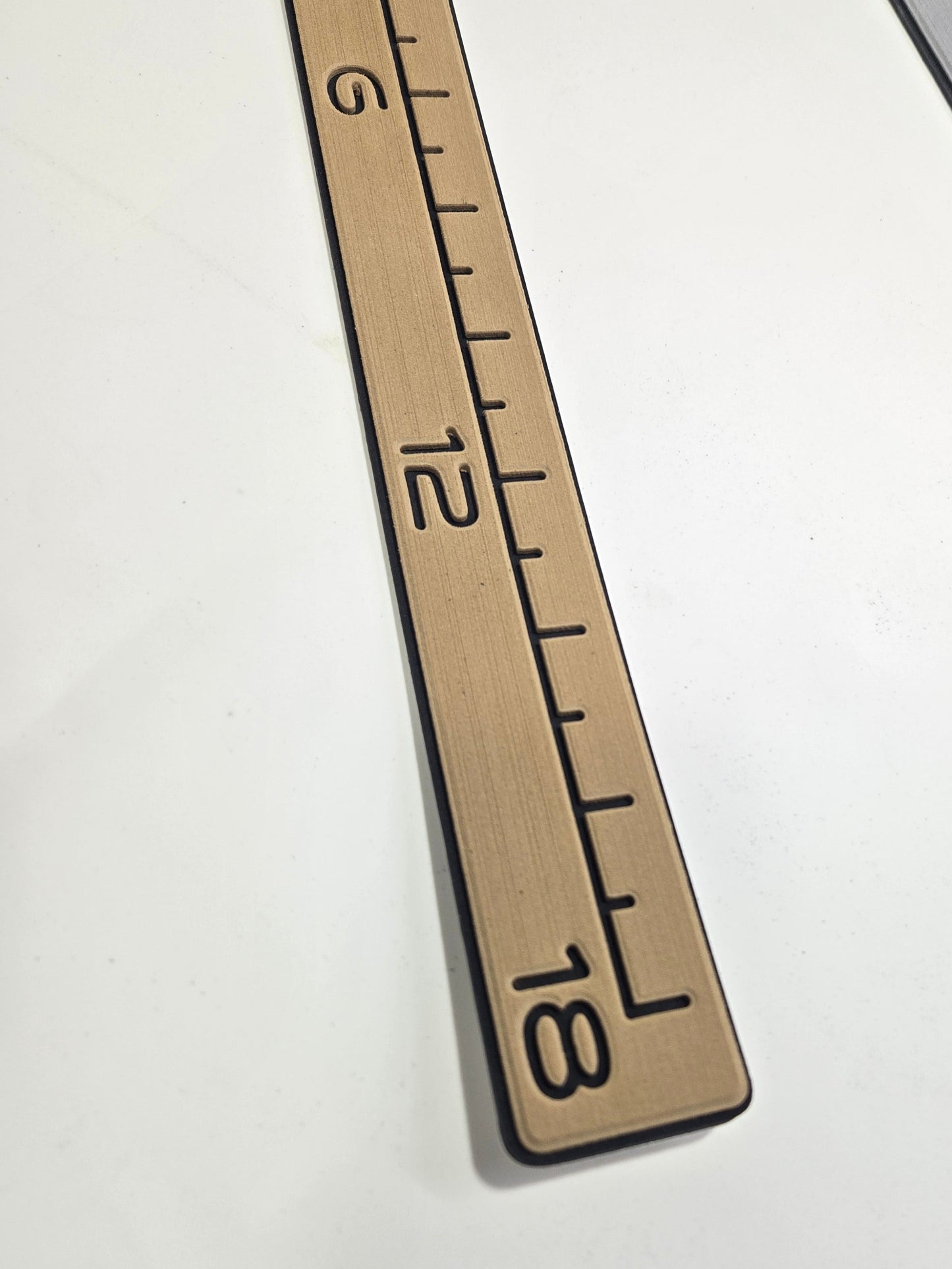 Fish ruler 18 inch